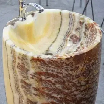 Раковины из камня в ванную