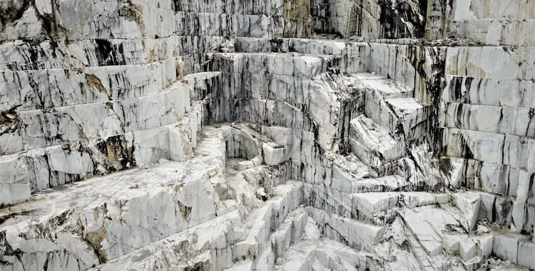 Каррарские каменоломни или процесс исторической транспортировки мрамора