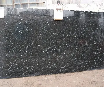 Лабрадорит Labrador Dark (Emerald Pearl)