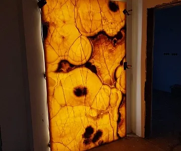 Три новых панно из оникса в портфолио