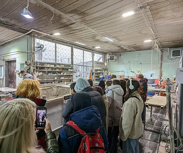 Экскурсия для учеников из МБОУ СОШ №98 в компании Хозяйка Медной Горы