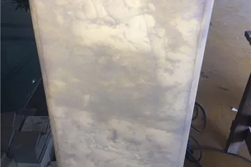 Оникс Royal White