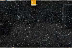Лабрадорит Labrador Dark (Emerald Pearl)