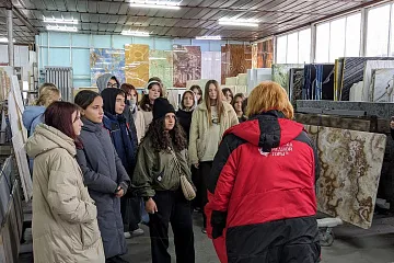 Экскурсия для учеников из МБОУ СОШ №98 в компании Хозяйка Медной Горы