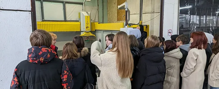 Экскурсия для учеников из МБОУ СОШ №98 в компании Хозяйка Медной Горы