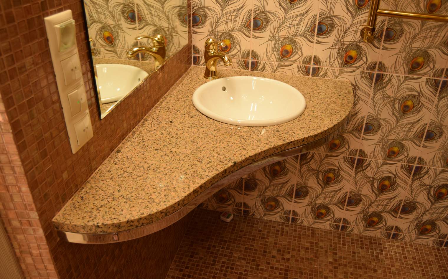 Столешницы для ванных комнат из натурального камня