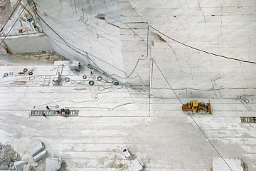 Месторождение белого мрамора Carrara, Италия